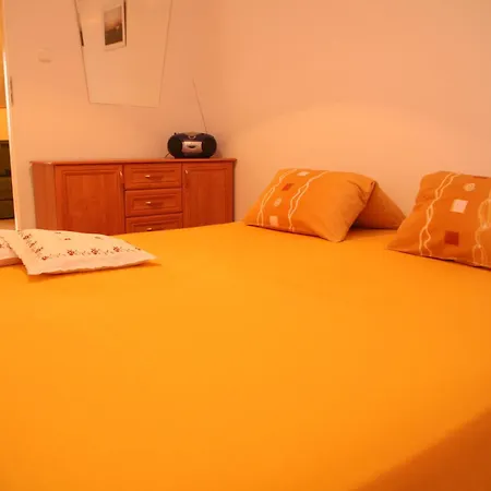 Apartman Dom Tulipan