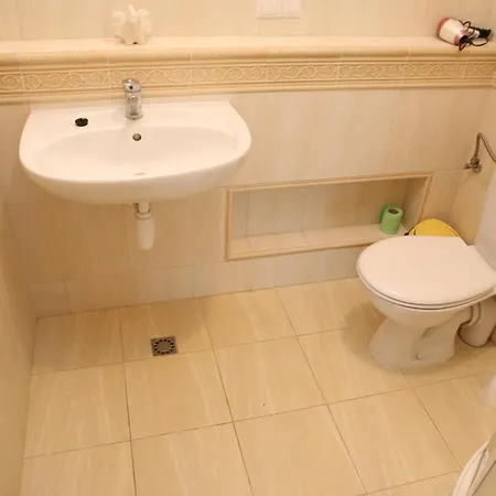 Dom Tulipan Apartman *
