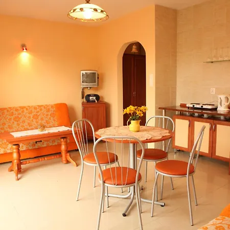 Apartment Dom Tulipan Sianożęty