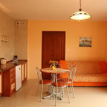 Apartment Dom Tulipan Sianozety