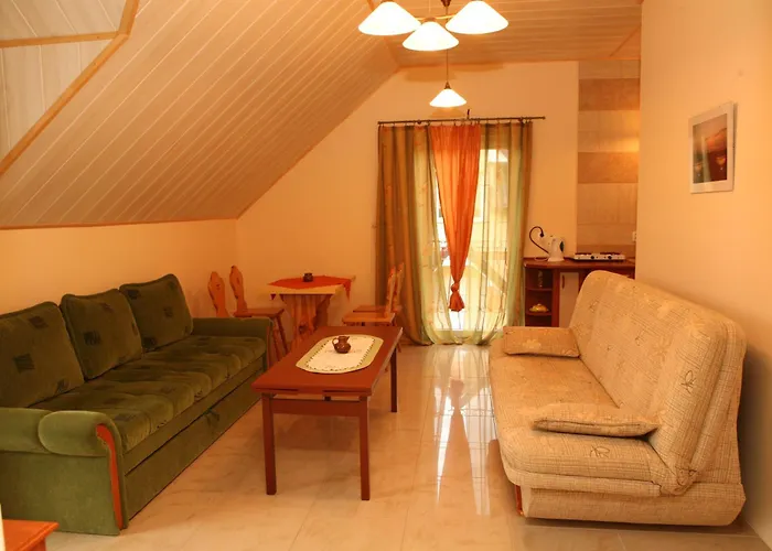 Dom Tulipan דירה סיאנוז'טי